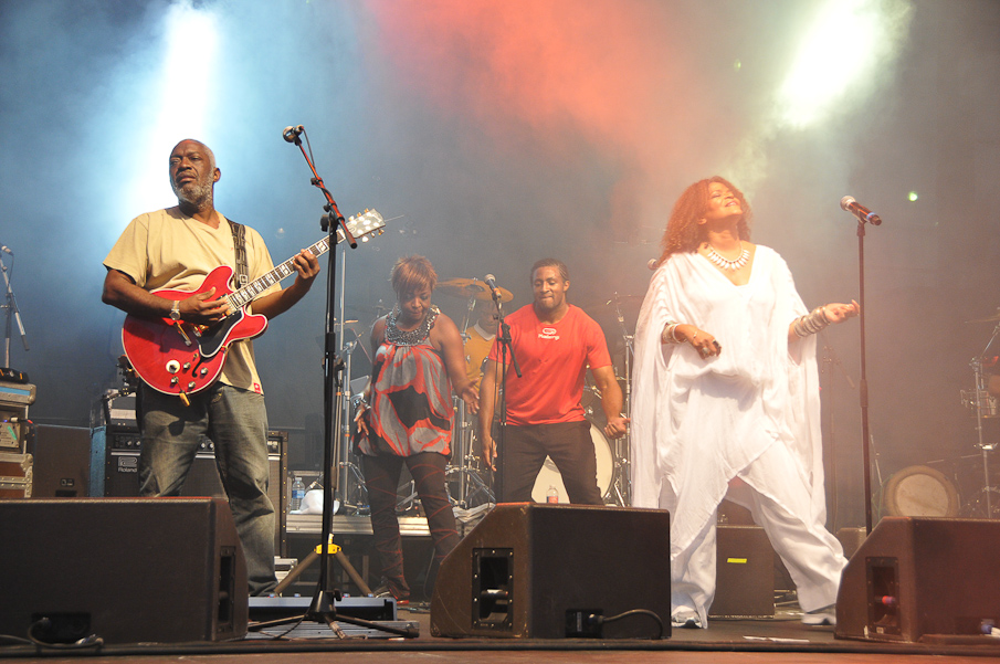 Fete de la Musique Evry 2009 - Kassav 433.jpg